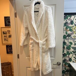 Ulta Cozy White Plush Bathrobe